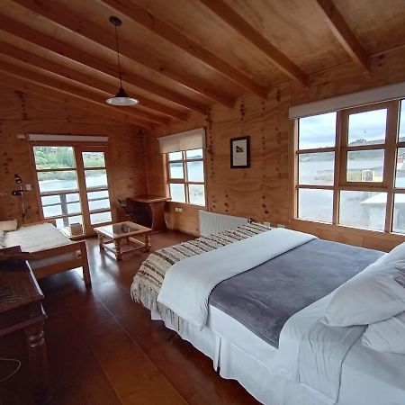 קסטרו Hostal Palafito Waiwen מראה חיצוני תמונה