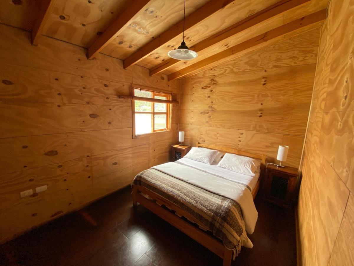 קסטרו Hostal Palafito Waiwen מראה חיצוני תמונה